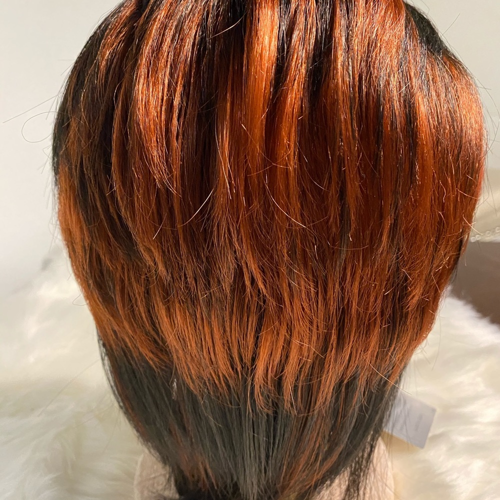 Wig - Picture 2 of 6